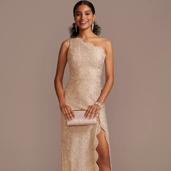 David’s Bridal Champagne color dress - Picture 5 of 5
